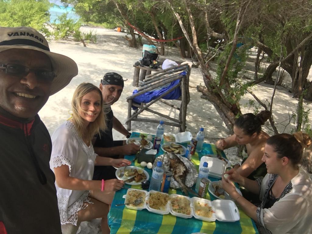 Sunset Holidays Huraa Kültér fotó